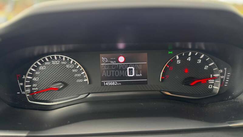 Peugeot 2008 1.2 allure