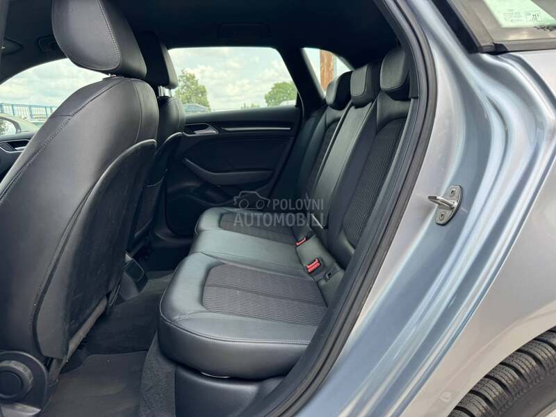 Audi A3 S line / AUTO / LED