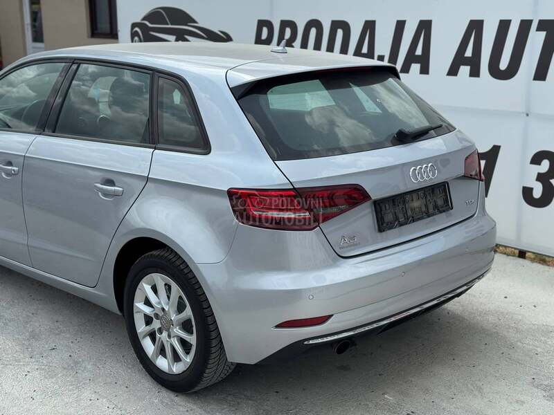 Audi A3 S line / AUTO / LED