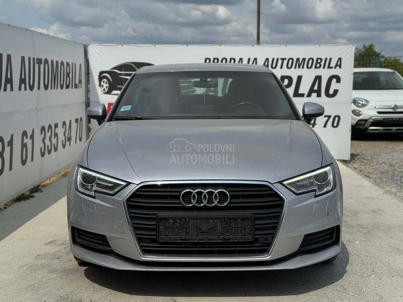 Audi A3 S line / AUTO / LED