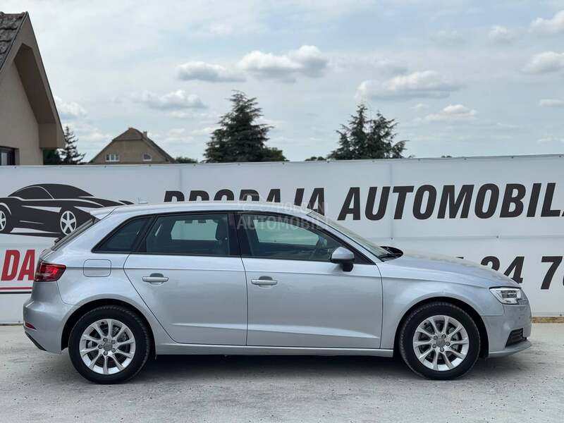 Audi A3 S line / AUTO / LED