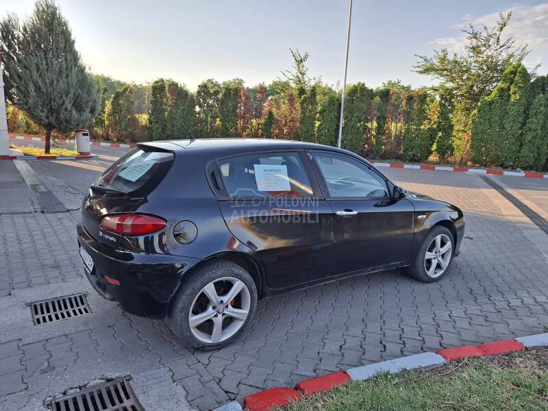 Alfa Romeo 147 