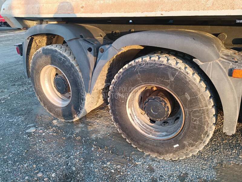 MAN TGA 41.440 8X4