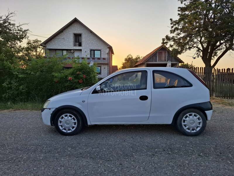 Opel Corsa C 1.7 dti