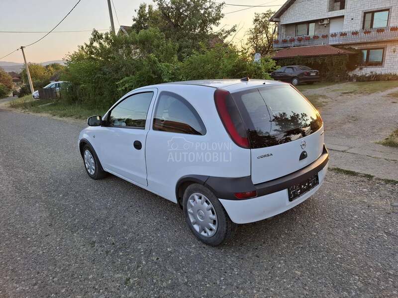 Opel Corsa C 1.7 dti