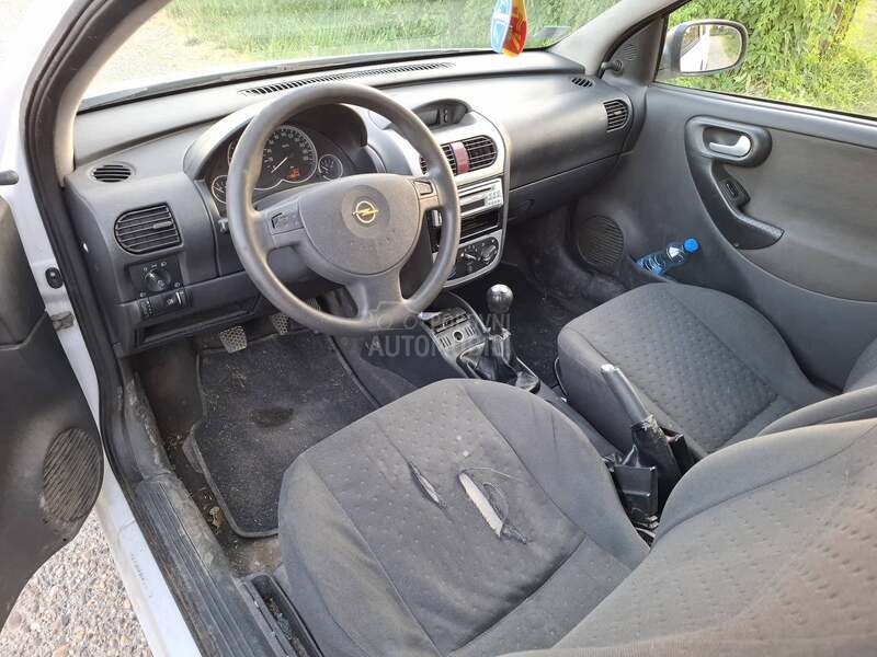 Opel Corsa C 1.7 dti