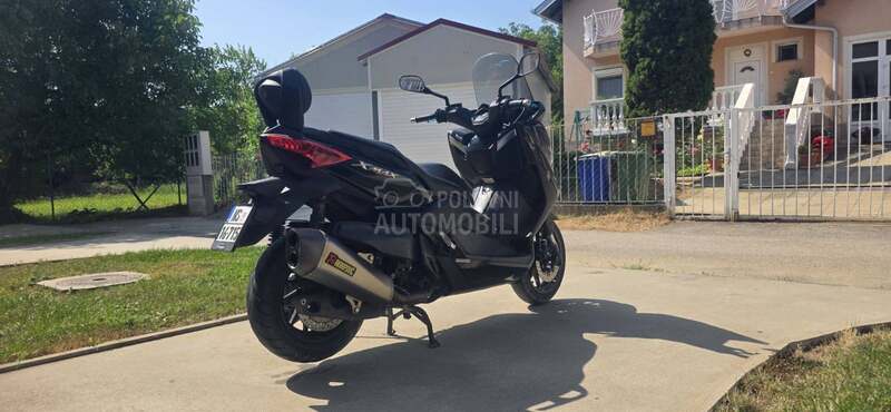Yamaha X Max YP400R