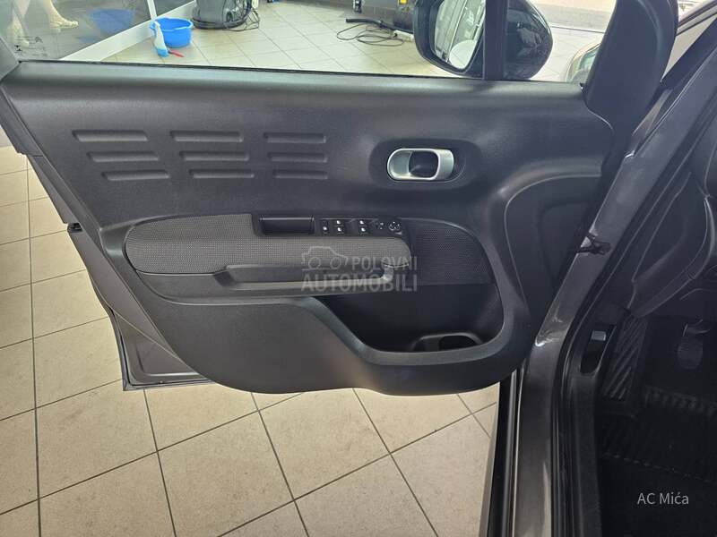 Citroen C3 Aircross 1.2 PURE NAV LED USB