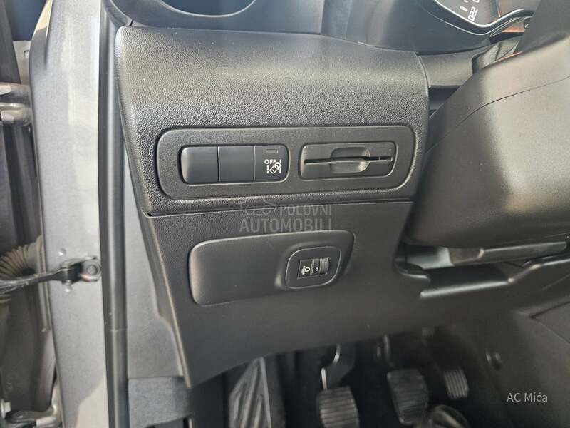 Citroen C3 Aircross 1.2 PURE NAV LED USB