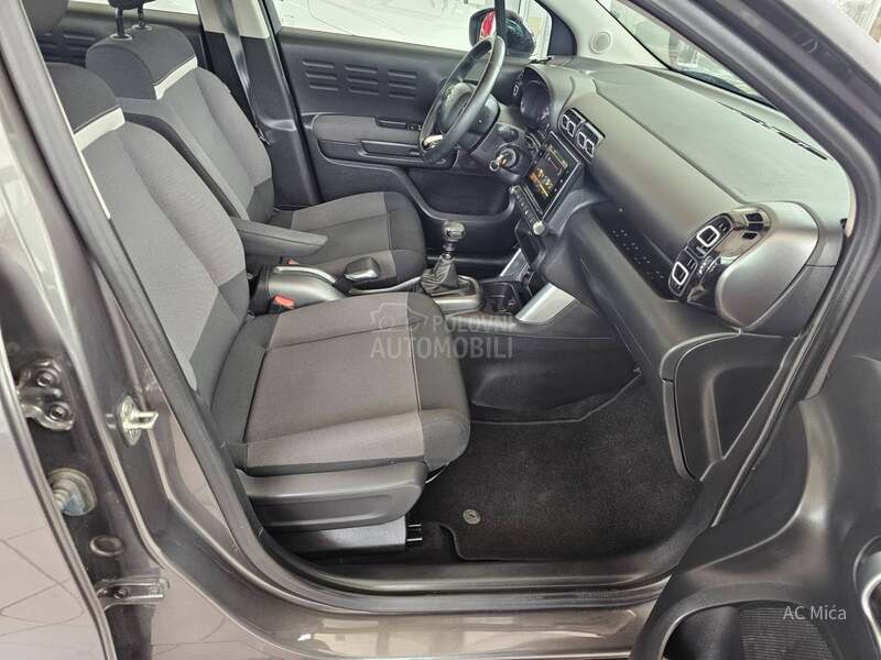 Citroen C3 Aircross 1.2 PURE NAV LED USB