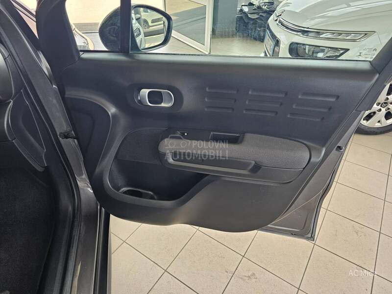 Citroen C3 Aircross 1.2 PURE NAV LED USB