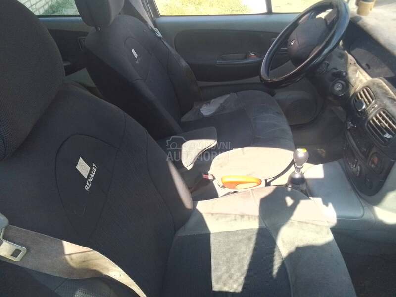 Renault Scenic 1.9 dci