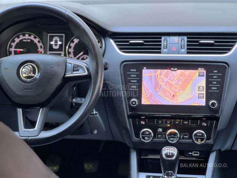 Škoda Octavia 1.6 TDI/NAV/LED