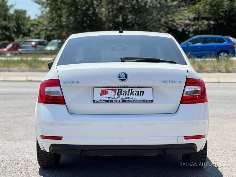 Škoda Octavia 1.6 TDI/NAV/LED
