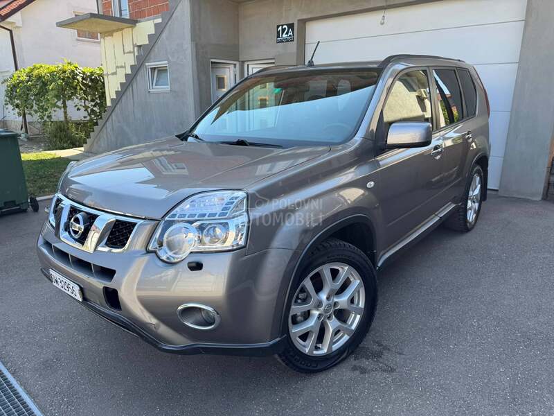 Nissan X-Trail 2.0 DCI 4x4 FUL CH
