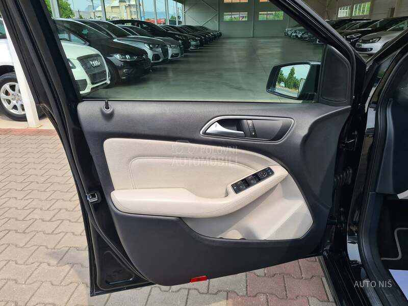 Mercedes Benz B 180 CDI BLUEFFECIENCY