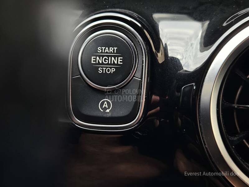 Mercedes Benz CLA 180 A M G