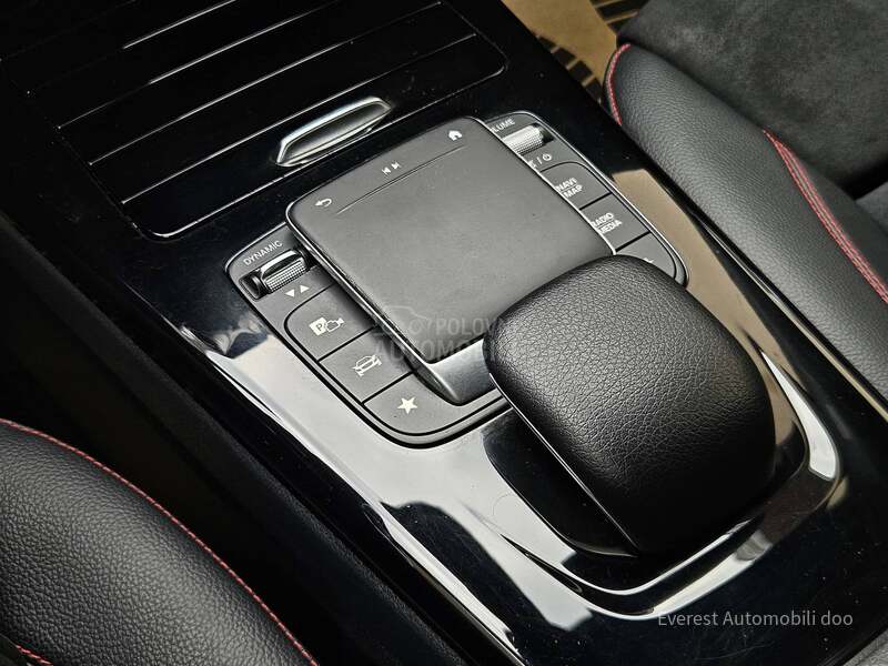 Mercedes Benz CLA 180 A M G