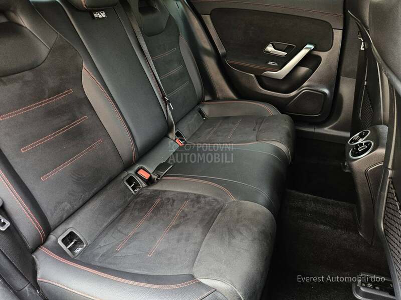 Mercedes Benz CLA 180 A M G