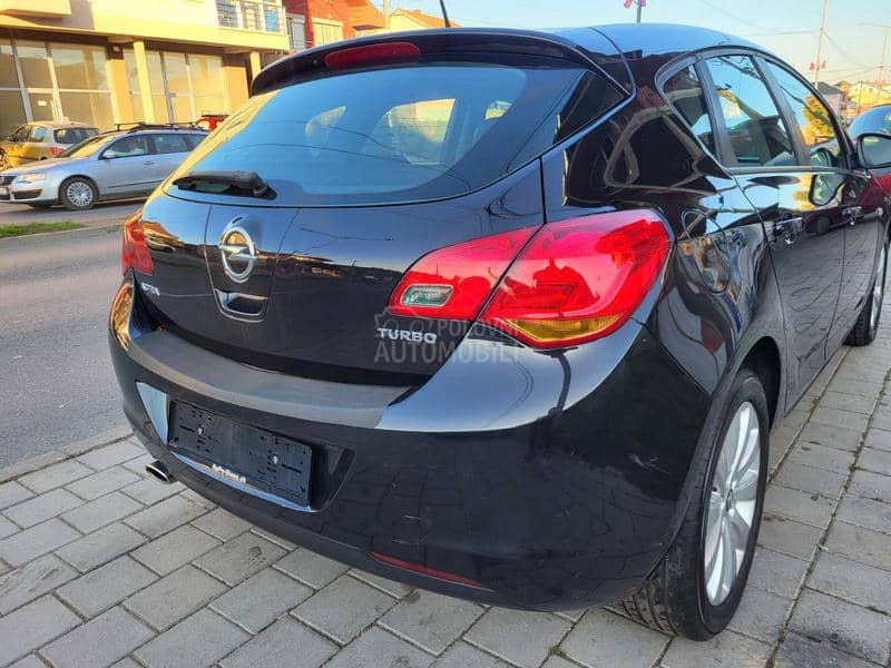 Opel Astra J 1.4t FUL NOVO ch