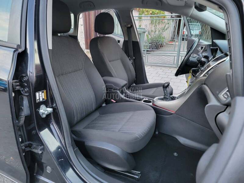 Opel Astra J 1.4t FUL NOVO ch
