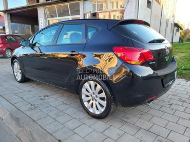 Opel Astra J 1.4t FUL NOVO ch