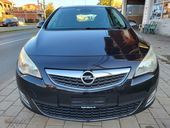 Opel Astra J 1.4t FUL NOVO ch