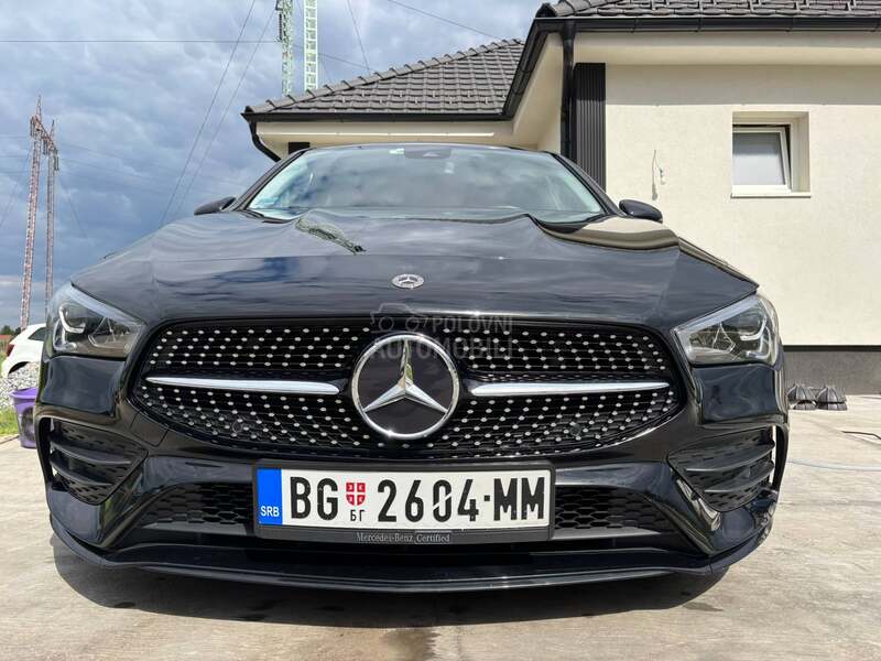 Mercedes Benz CLA 180 AMG