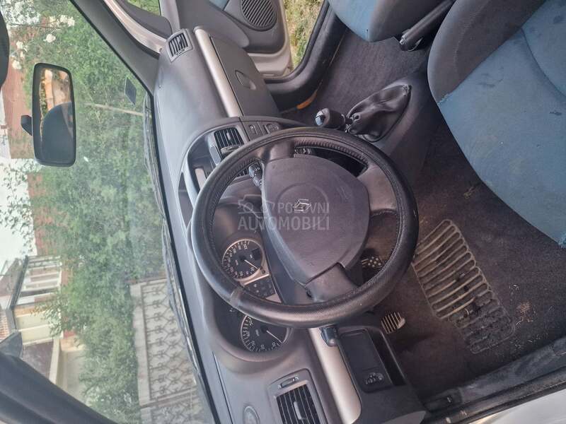 Renault Clio 1.5