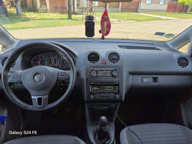 Volkswagen Caddy Maxi TeamEdition