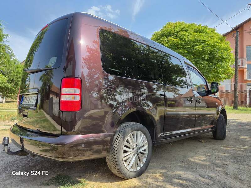 Volkswagen Caddy Maxi TeamEdition