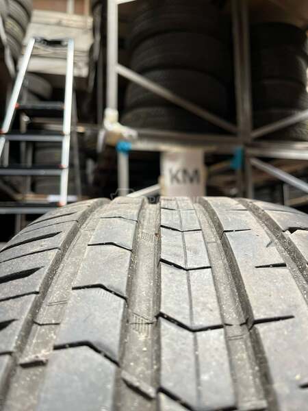 Vredestein 235/45 R18 Letnja