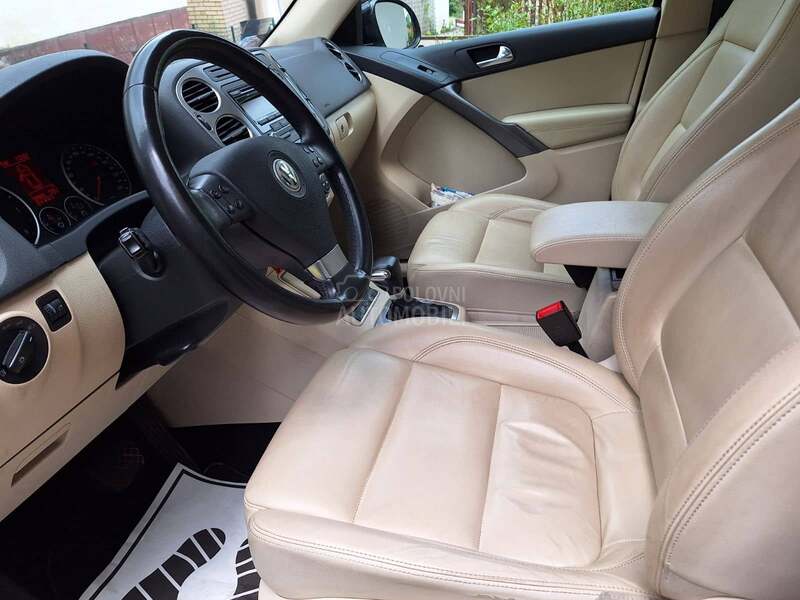 Volkswagen Tiguan 2.0TDI DSG PANO/XEN