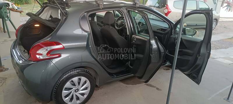 Peugeot 208 1.6 e-hdi