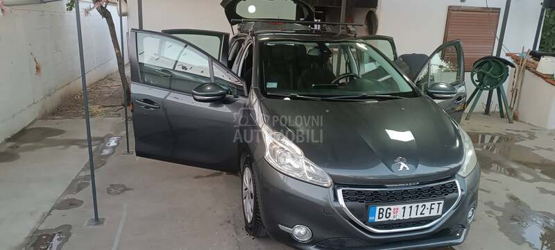 Peugeot 208 1.6 e-hdi