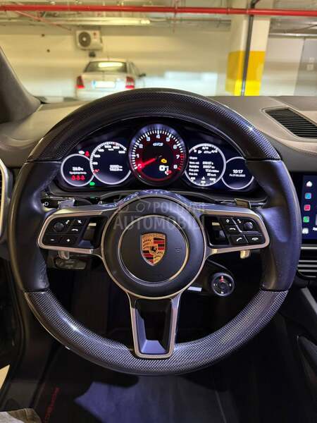Porsche Cayenne GTS