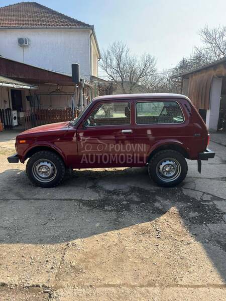 Lada Niva 1.7i