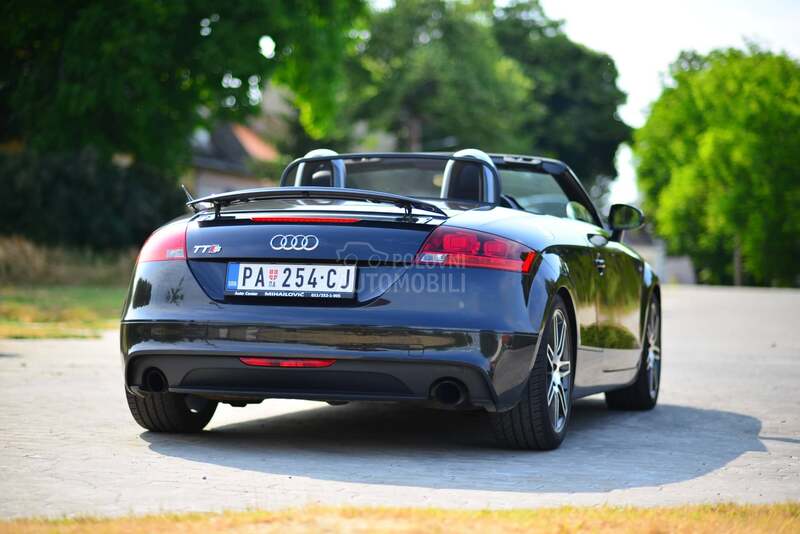 Audi TT 