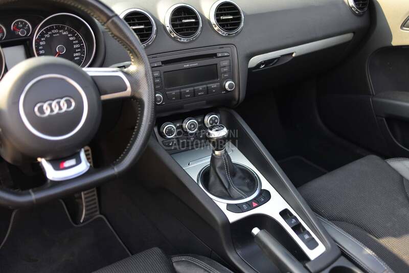Audi TT 