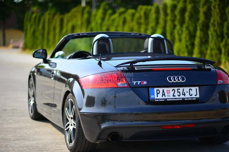 Audi TT 