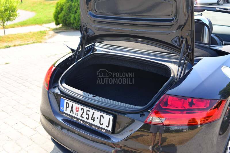 Audi TT 