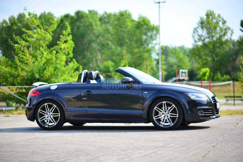 Audi TT 