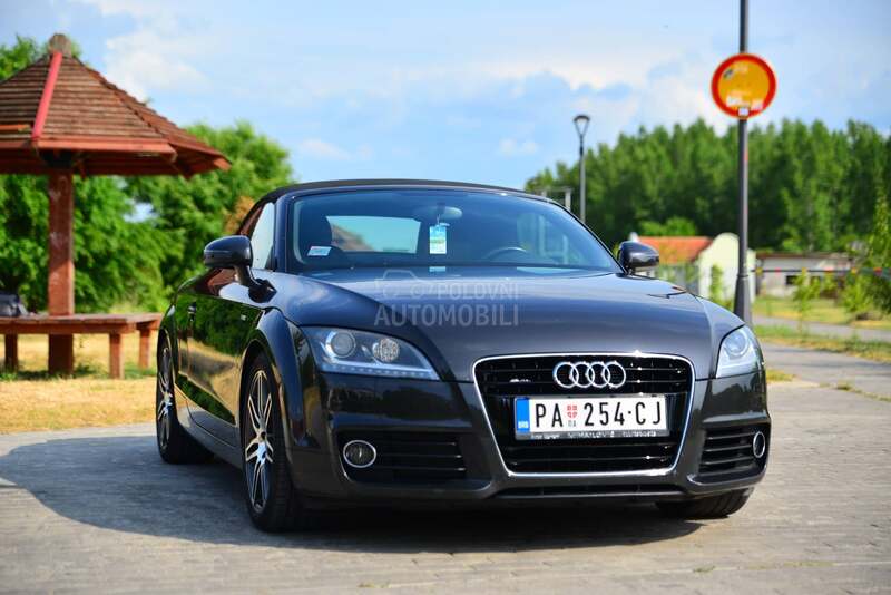 Audi TT 