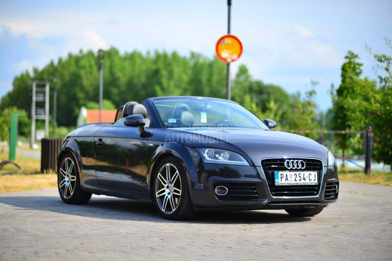Audi TT 