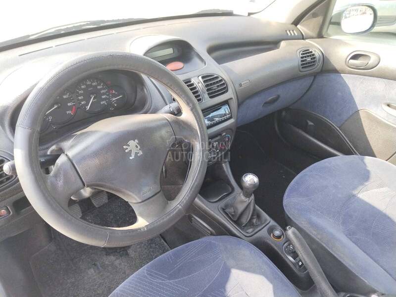 Peugeot 206 