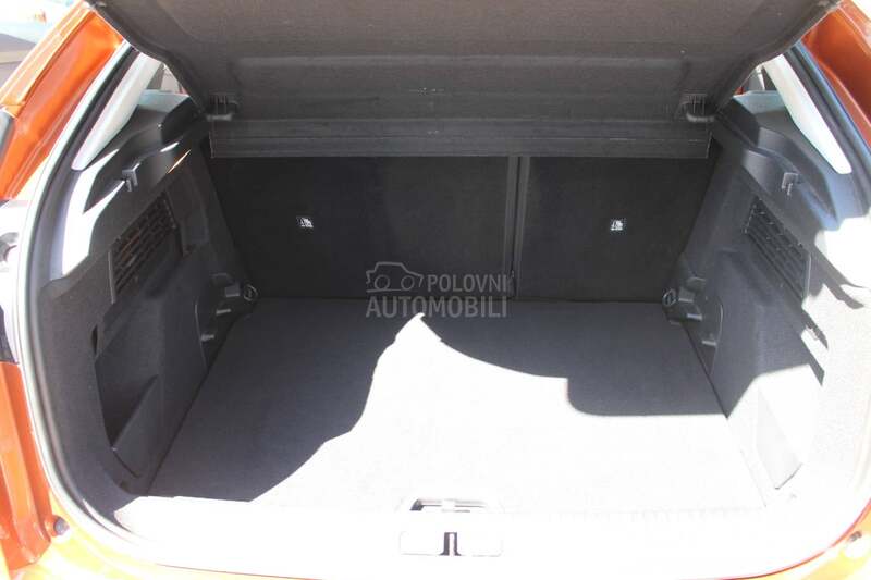 Citroen C4 1.5 EAT8 HEAD UP