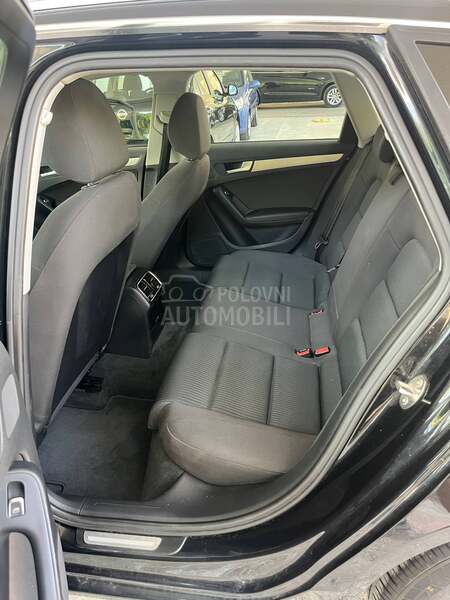 Audi A4 1.8/AVANT PREMIUM CH