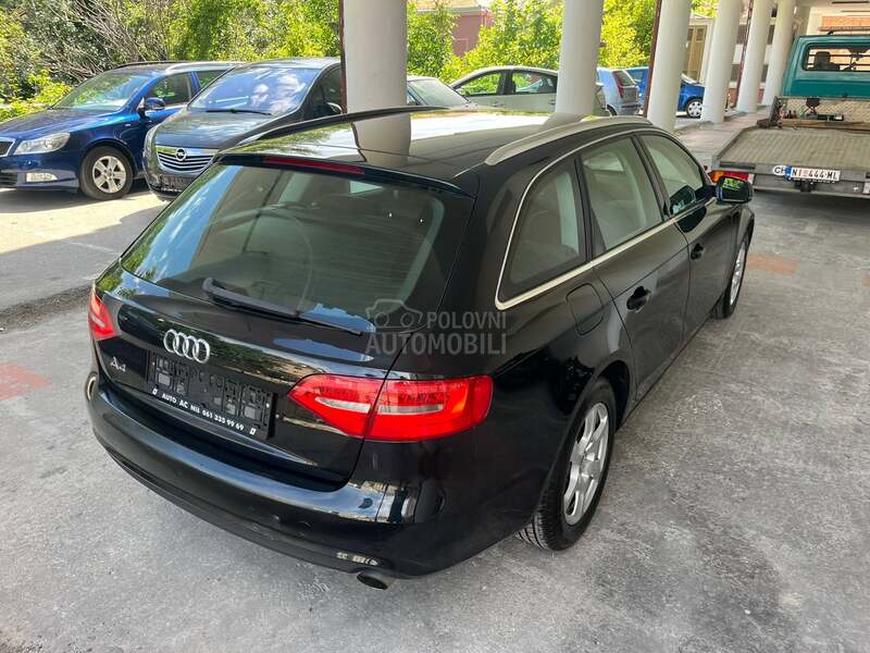 Audi A4 1.8/AVANT PREMIUM CH