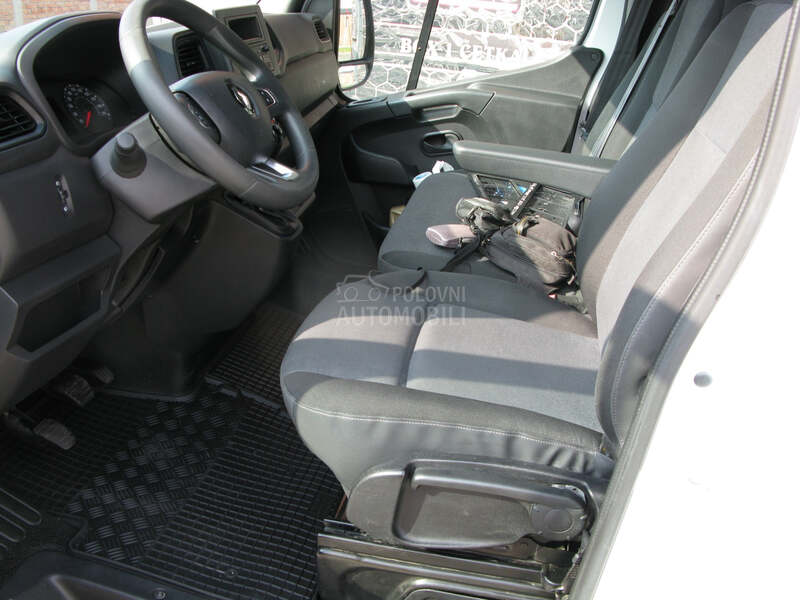 Renault Master L2H2