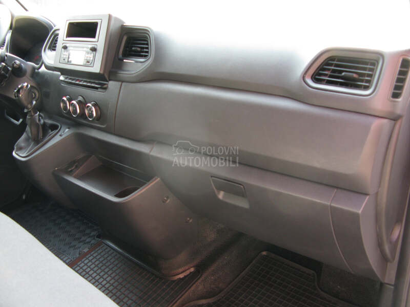 Renault Master L2H2